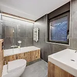 Le Rouge Superb 3-room Near Slopes & Ski-lift Apartamento Verbier